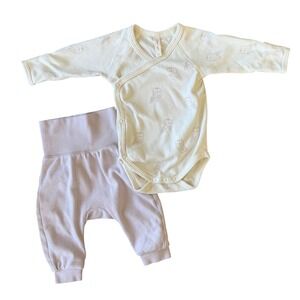 Quincy Mae baby girl matching outfit set bodysuit and Joggers 0-3M minimalist